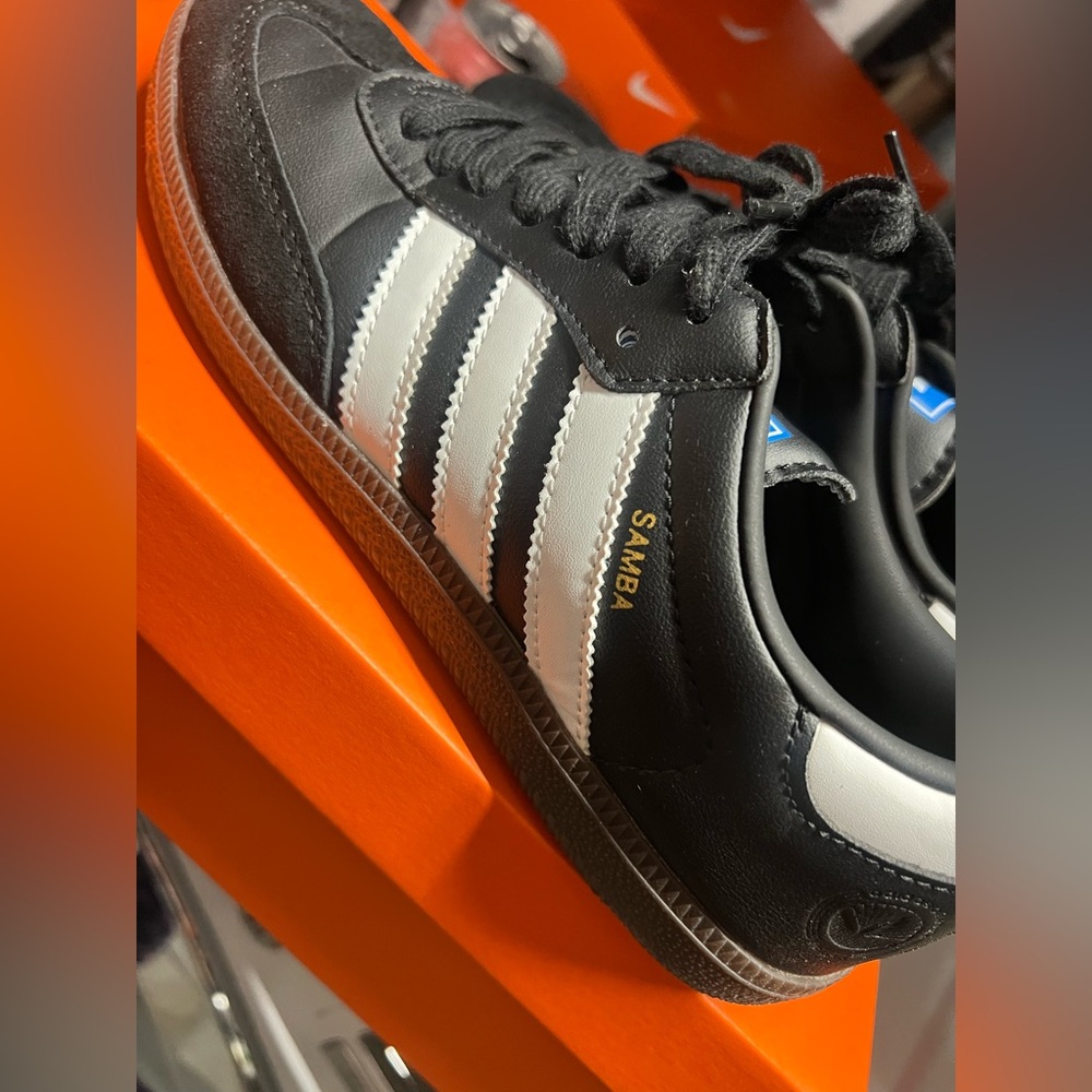 Adidas Samba Black and White Sneakers - Picture 6 of 8
